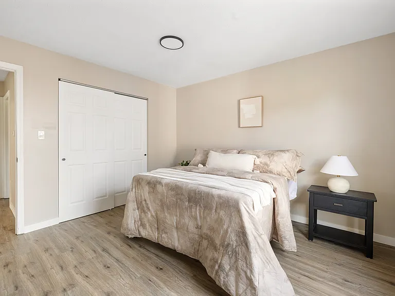 206 Rosemarie Dr #E — Photo 11