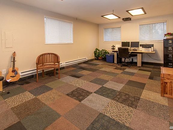 5th image of 4430 128th Pl NE