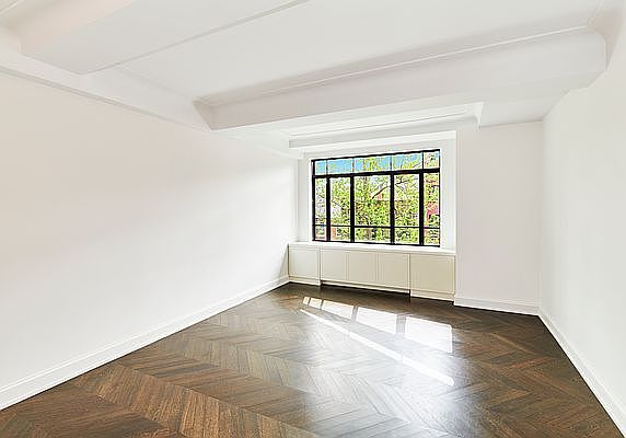 1st image of 130 W 12th St APT 5D