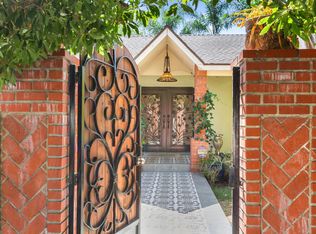 13936 Magnolia Blvd, Sherman Oaks, CA 91423