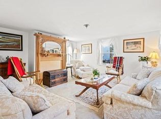 8 Barton St, Salem, MA 01970