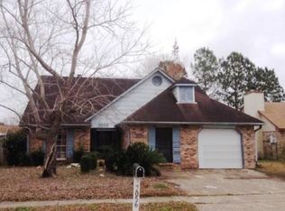 2056 Lafitte Dr, La Place, LA 70068