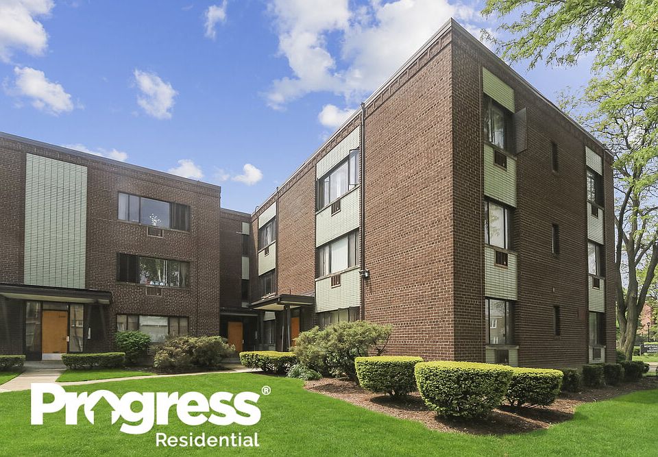 1st image of 3453 W Bryn Mawr Ave #2