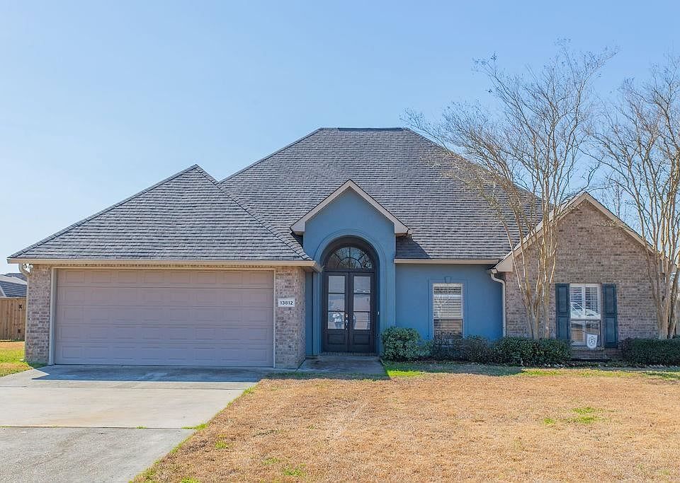 1st image of 13812 Shady Hollow Dr