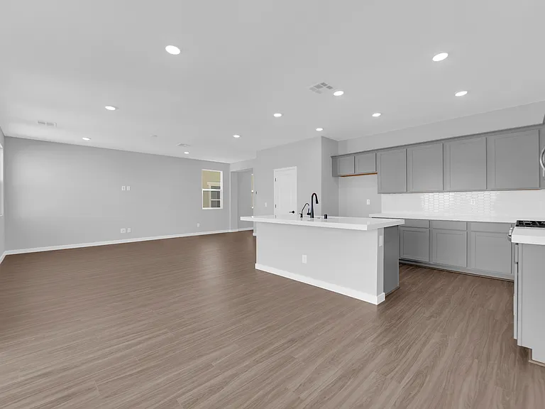 9966 Lost Horse Ave — Photo 6