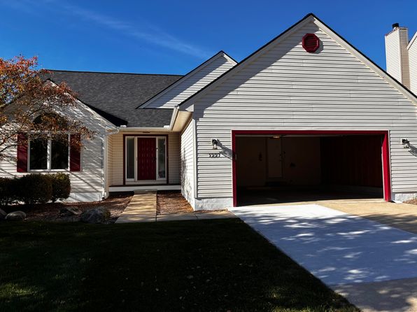 1227 Colony Dr
