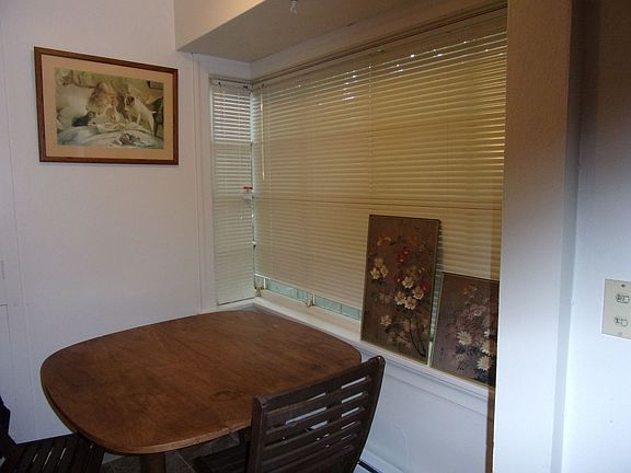 3rd image of 753 NW Monroe Ave #8