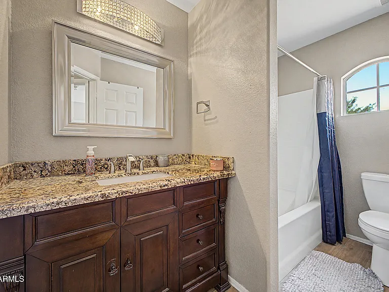 4518 E Rowel Rd — Photo 29