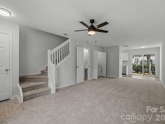 5th image of 8038 Kennet Ln