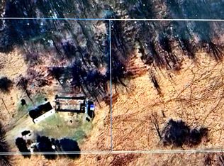 6096 N Gregory Rd, Fowlerville, MI 48836