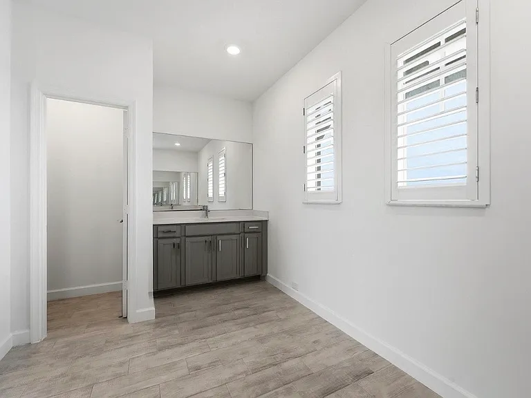 1261 Deer Haven Dr — Photo 11
