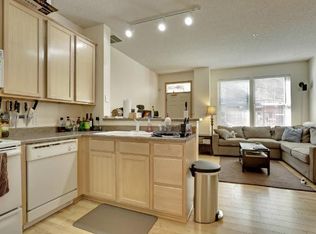 645 1st St N #139, Minneapolis, MN 55401