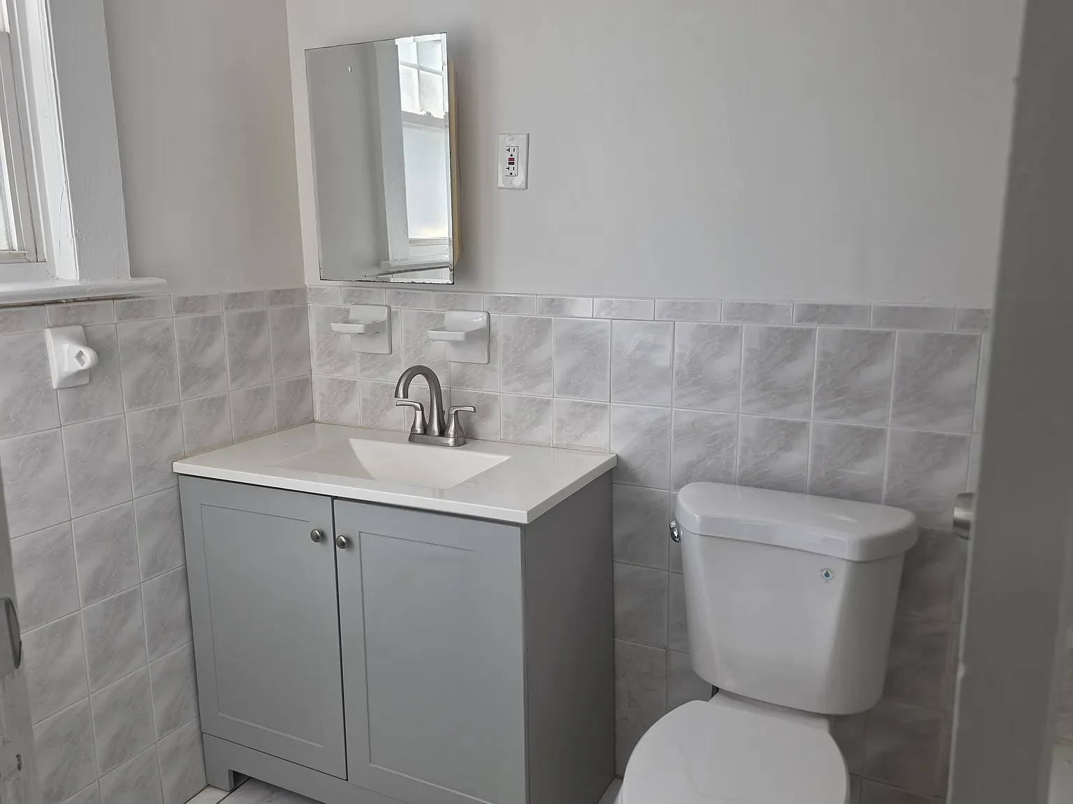 2 bed, $2,200 — Photo 4