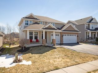 3307 Ridgestone Way, Woodbury, MN 55129