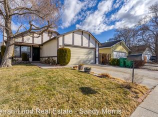 1870 Burnside Dr, Sparks, NV 89434