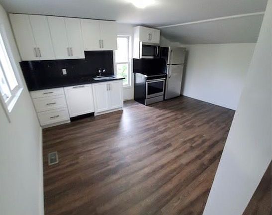 5th image of 564 Lyons Ln #4