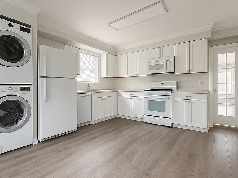 13300 Rowles Pl — Photo 4