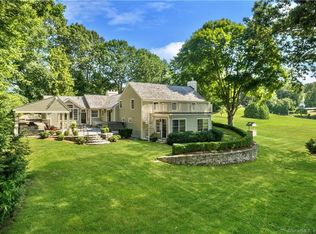 38 Foxboro Rd, Essex, CT 06426