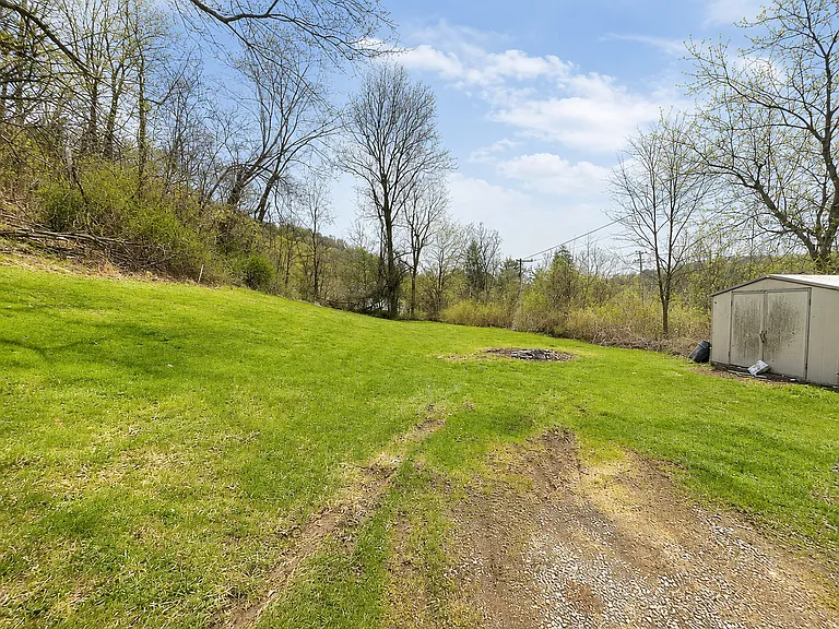 1445 Hulton Rd — Photo 13