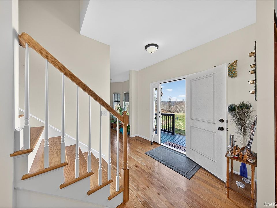 1st image of 98 Bender Road