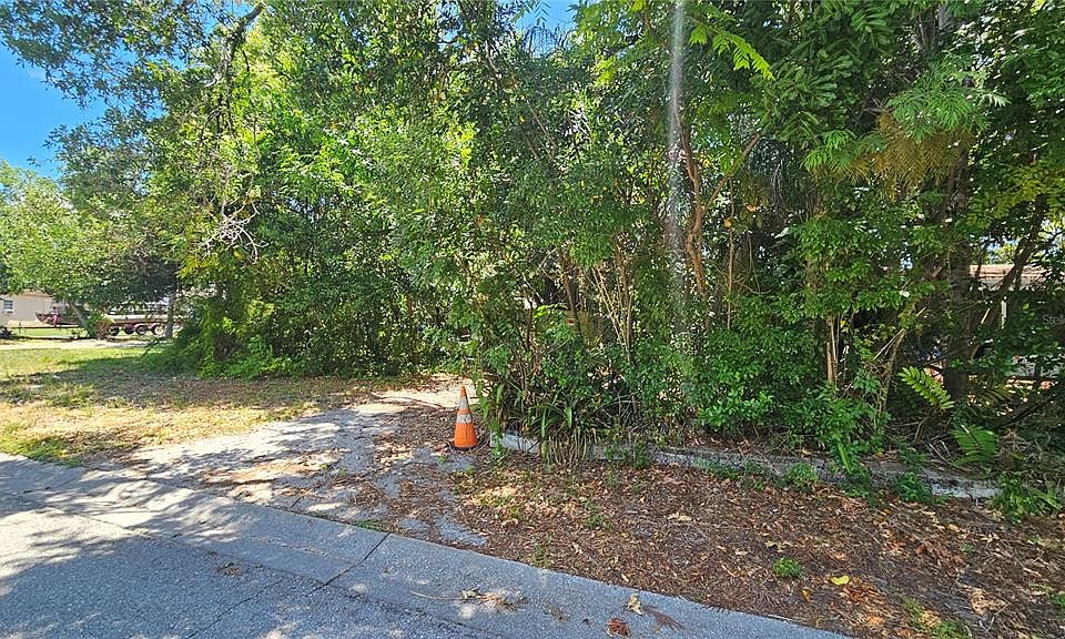 1st image of 39th St N Lot 51