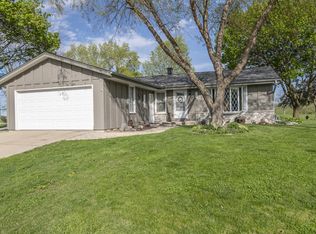 109 Gemini Ct, Mukwonago, WI 53149