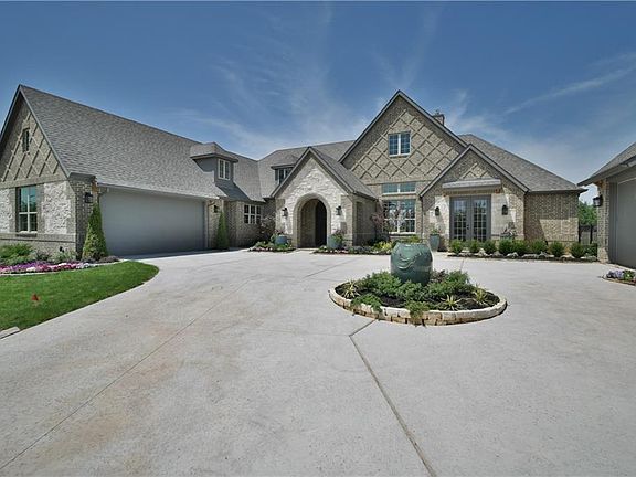 2nd image of 1309 Prestwick Ct