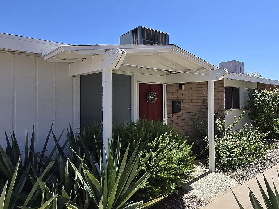 1st image of 13001 N 113TH Avenue #1