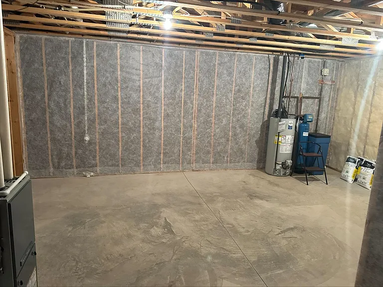 1329 Pinecrest Ln — Photo 8