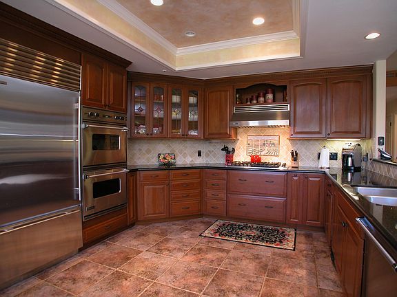 4th image of 2608 N Las Posas Cir
