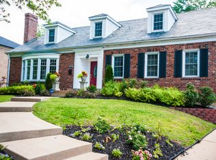 110 Topton Way, Saint Louis, MO 63105