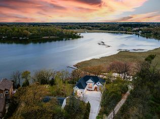1835 N Davies DRIVE, Summit, WI 53066