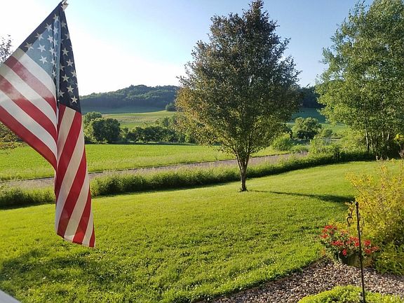 Peacefull country sunset Casberg Coulee