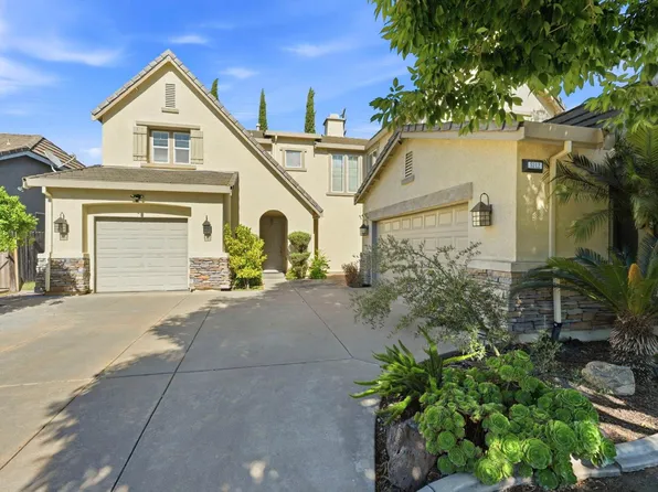 3112 Dovehouse Ln, Modesto, CA 95355
