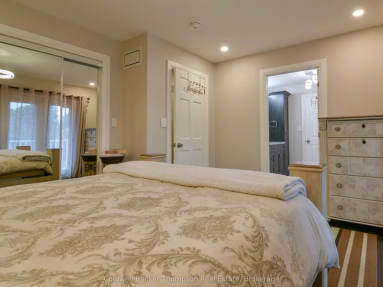 1 Florence St W #56 — Photo 20