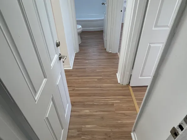 1525 89th St, North Bergen, NJ 07047