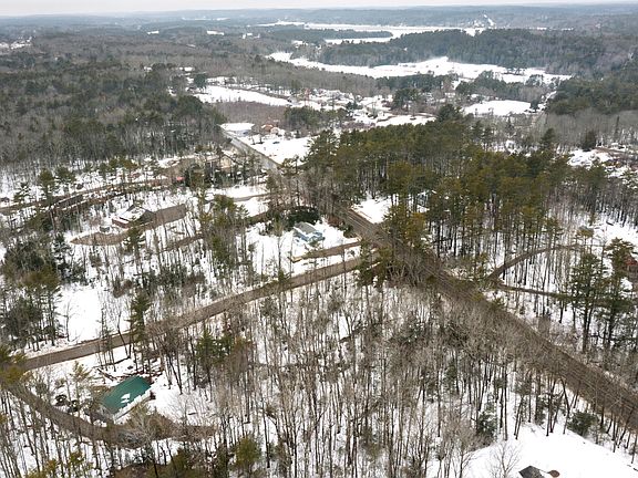 2nd image of 16 Evergreen Estates Road