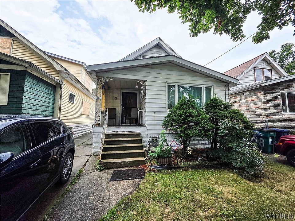 1st image of 64 Zelmer St