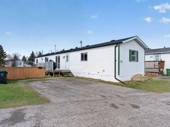 3223 83rd St NW #516, Calgary, AB T3B 5M7
