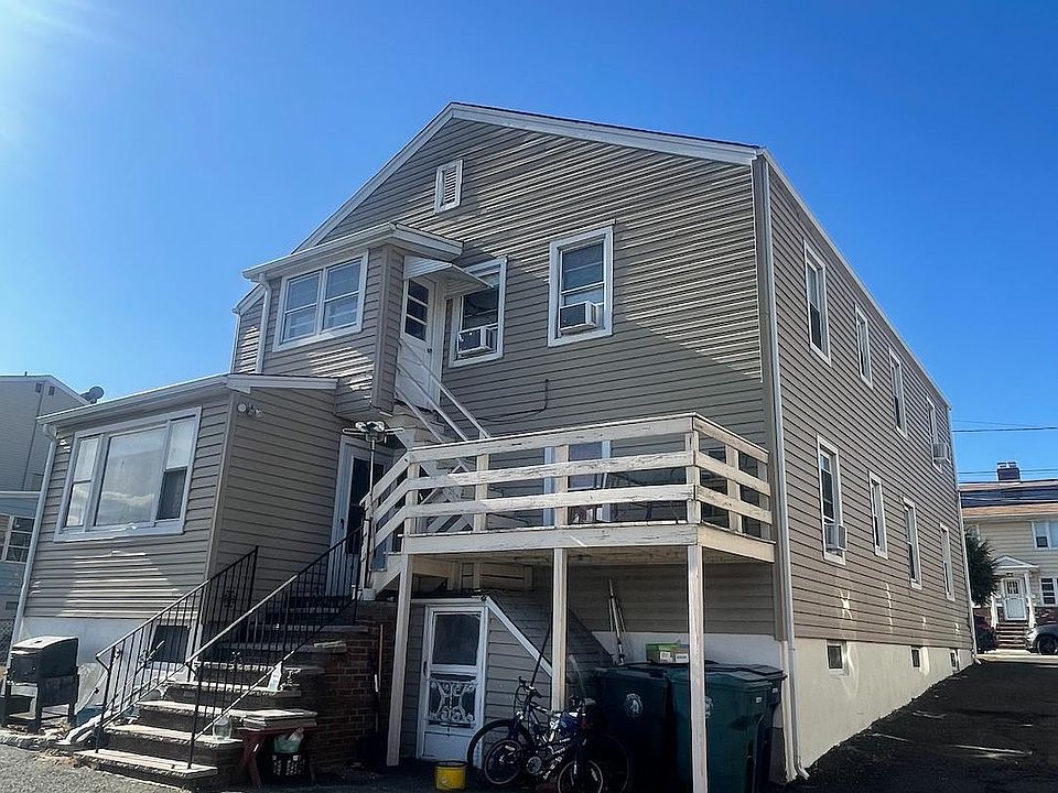 2nd image of 622-624 Colgate Ave