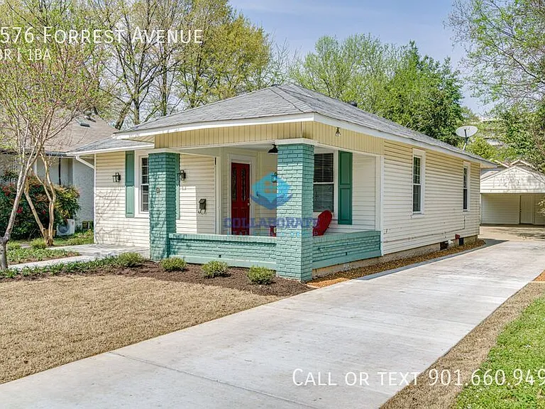 1576 Forrest Ave — Photo 3