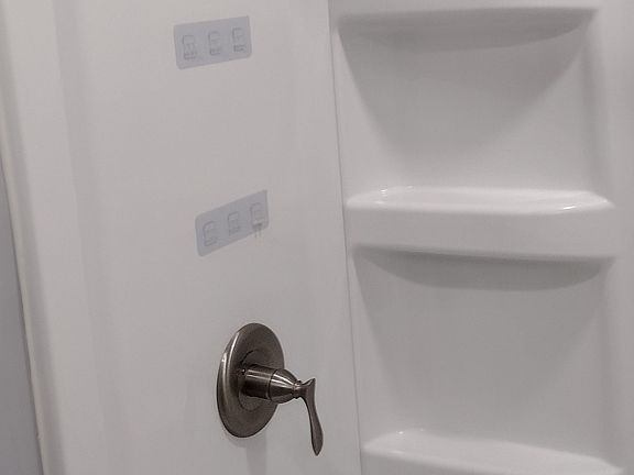 4th image of 106 E Schoolhouse Rd APT 5