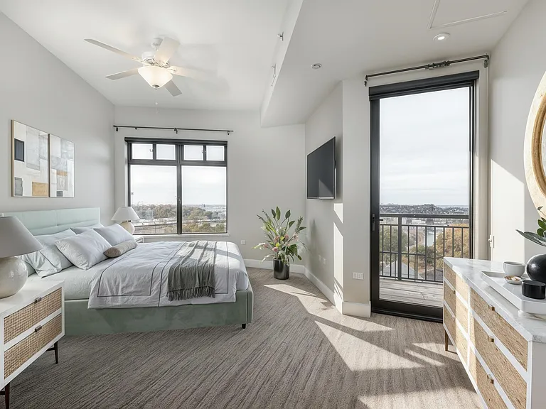 717 Riverside Dr #1105 — Photo 12
