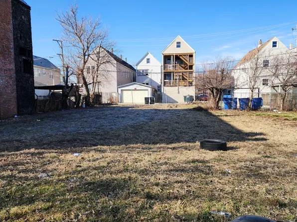 4314 S Honore St, Chicago, IL 60609