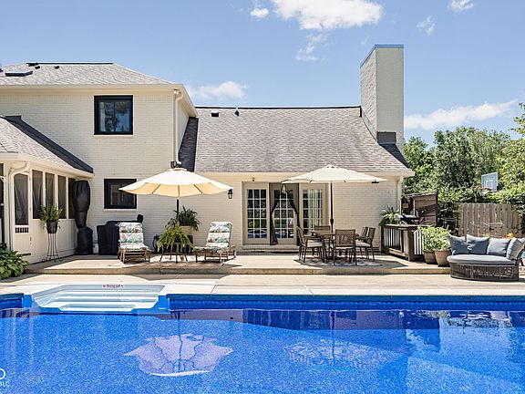 3rd image of 11499 Valley Meadow Dr