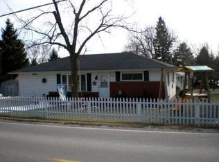 9566 E Bayshore Rd, Lakeside Marblehead, OH 43440