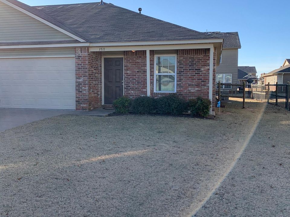 1st image of 3511 E Fairmont Place & 3513