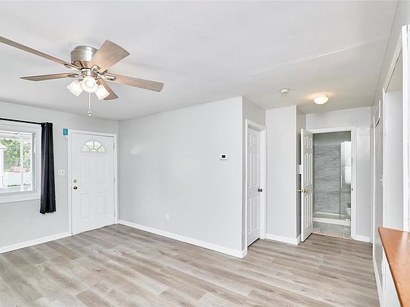 4th image of 231 W Felton Ave