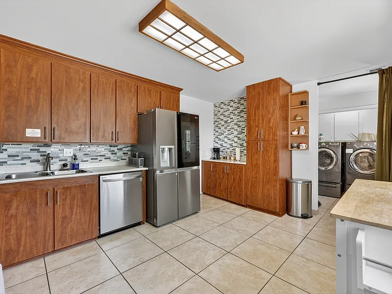 7107 Carriveau Ave NE — Photo 30
