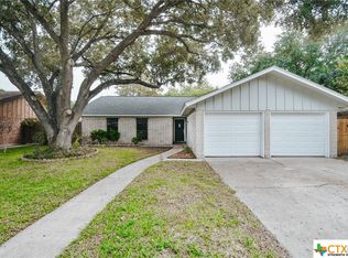 205 Ruidoso Dr, Victoria, TX 77904